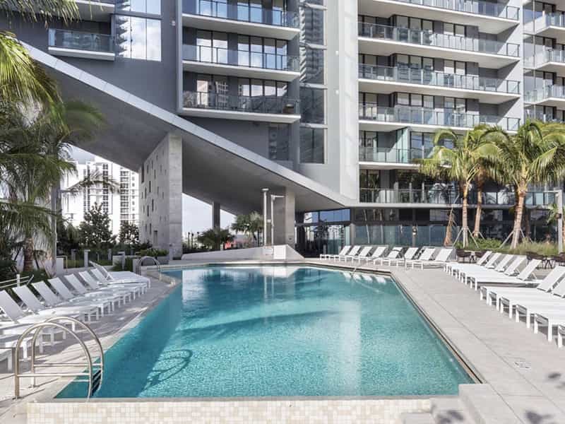 Condominium in Miami, Florida 10212812