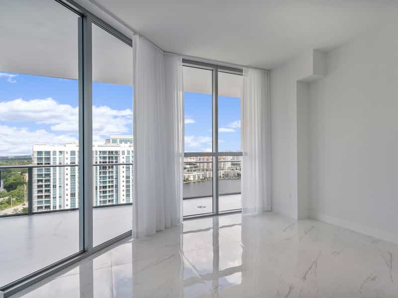Eigentumswohnung im North Miami Beach, Florida 10212825