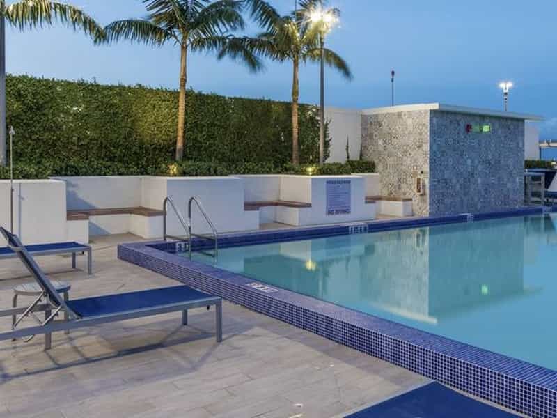 Condominium in Miami, Florida 10212832