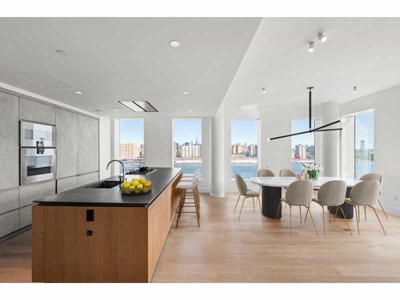 Condominium in , New York 10212944
