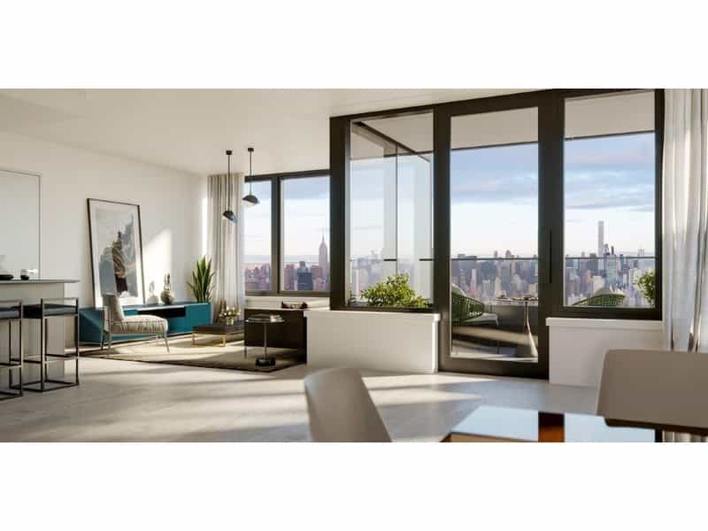 Condominium in , New York 10213043