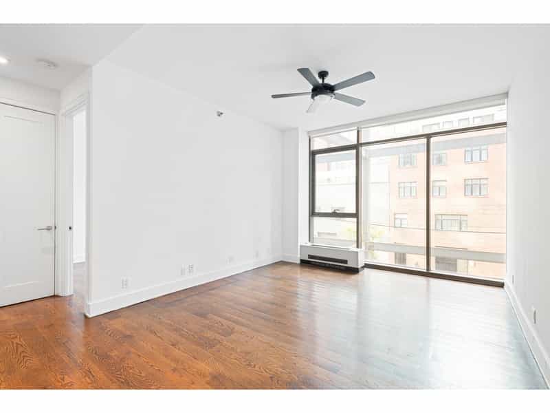 Condominium in Manhattan, New York 10213146