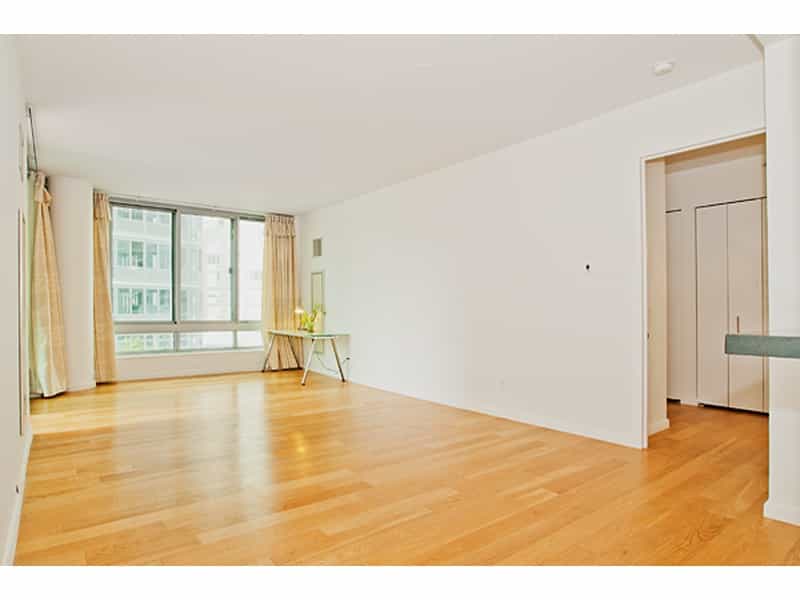 Condominium in Manhattan, New York 10213183
