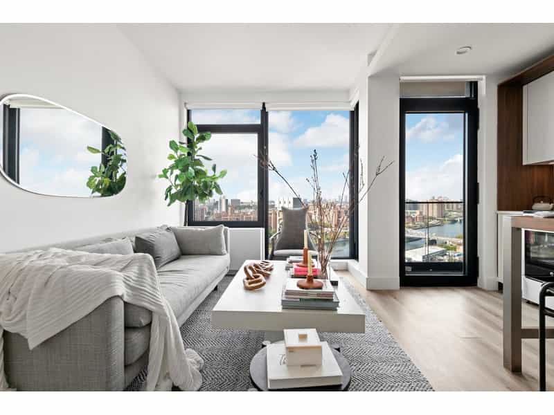 Condominium in Manhattan, New York 10213357