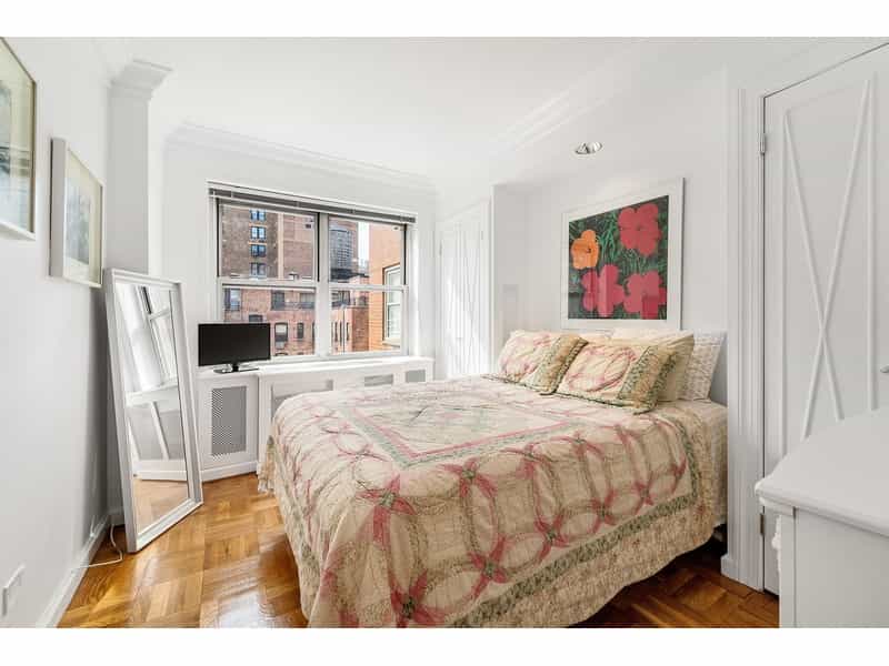 Condominium in Manhattan, New York 10213416