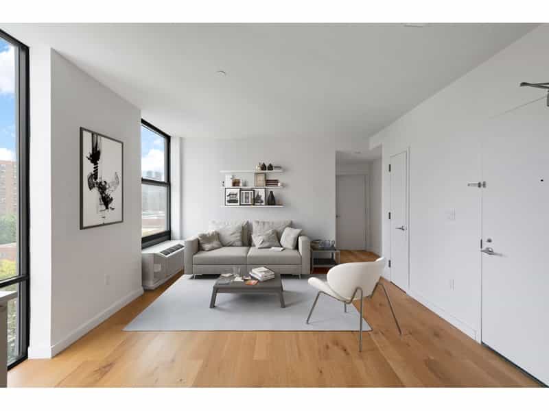 Condominium in Manhattan, New York 10213472
