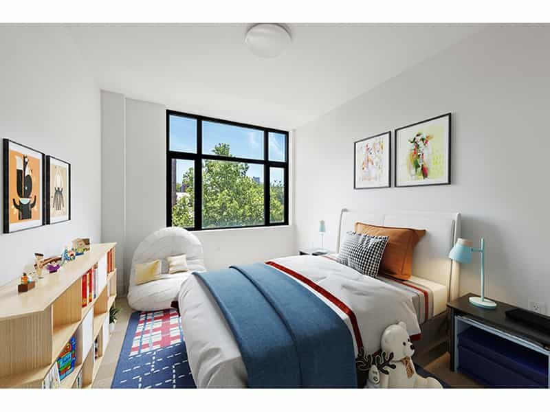 Condominium in New York, New York 10213538