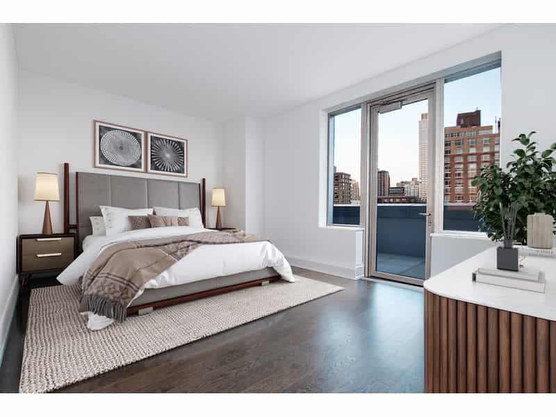 Condominium in New York, New York 10213654