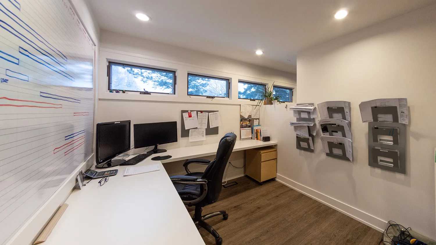 Office in Calgary, 6503 Elbow Drive Southwest 10213960