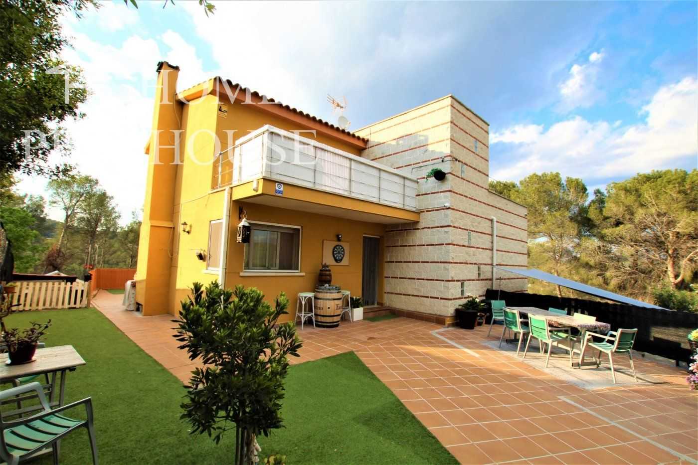 жилой дом в Оливелла, Каталония 10214028