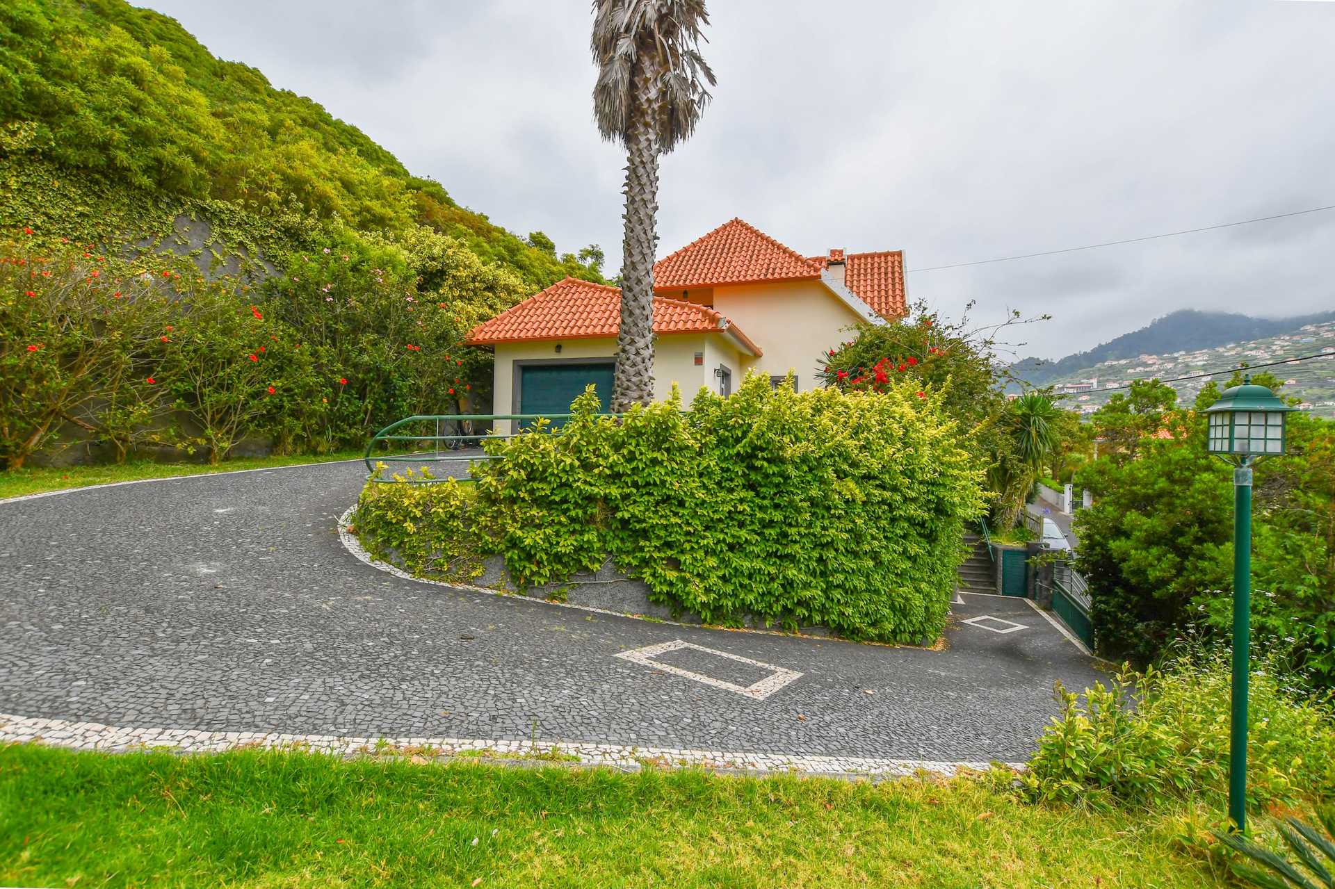 House in São Vicente, Madeira 10214210