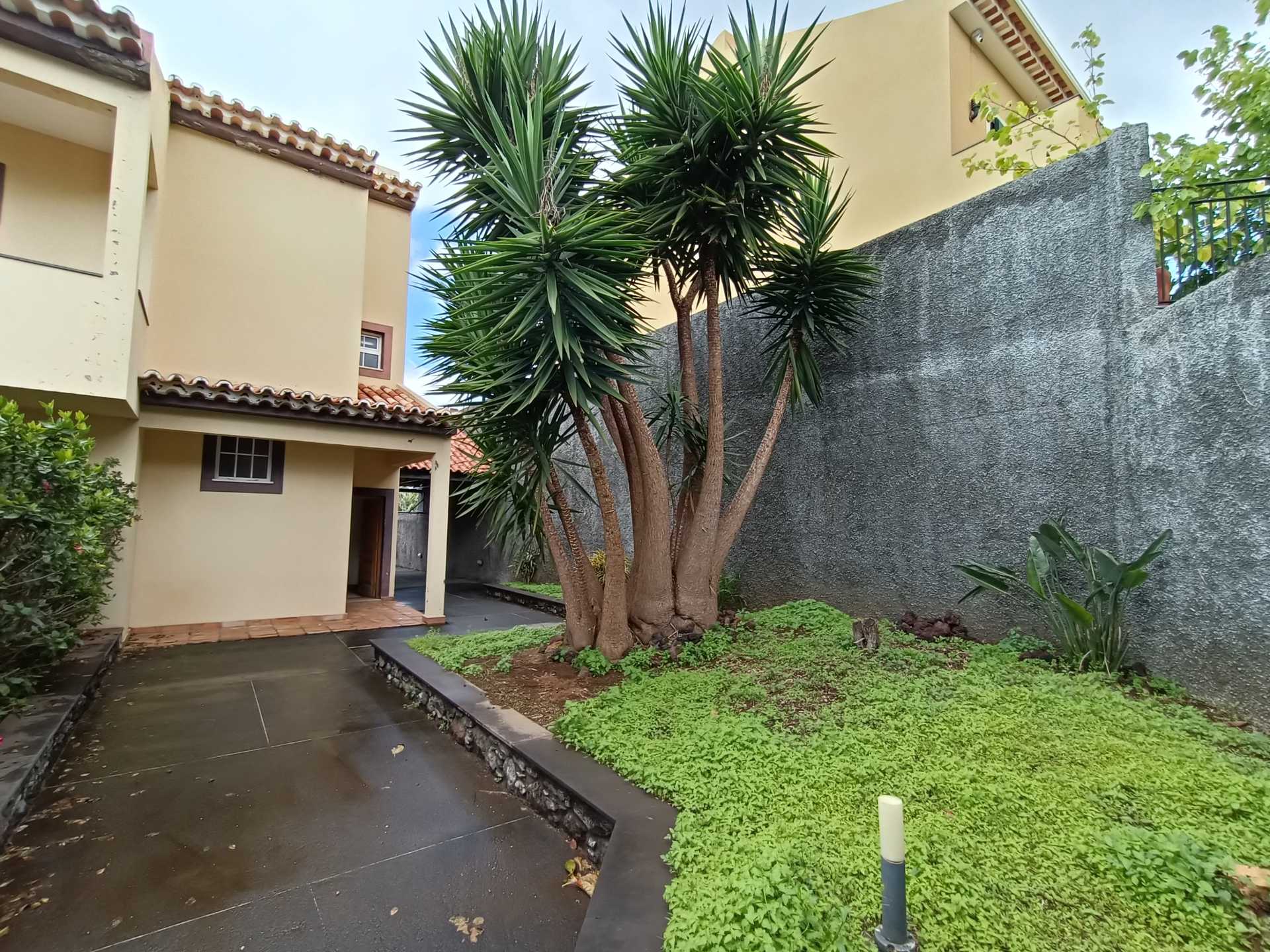 жилой дом в Фуншал, Мадейра 10214291