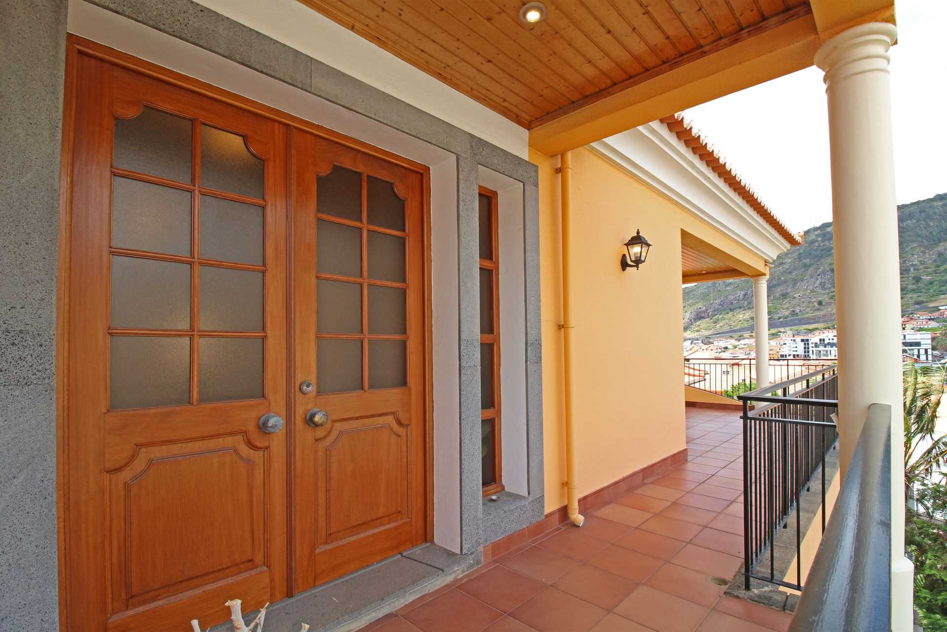 жилой дом в Machico, Madeira 10214324