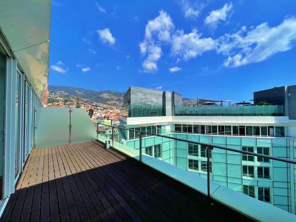 Condominium dans Funchal, Rua Doutor Brito Câmara 10214332