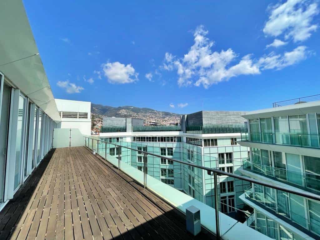 Condominium dans Funchal, Rua Doutor Brito Câmara 10214333