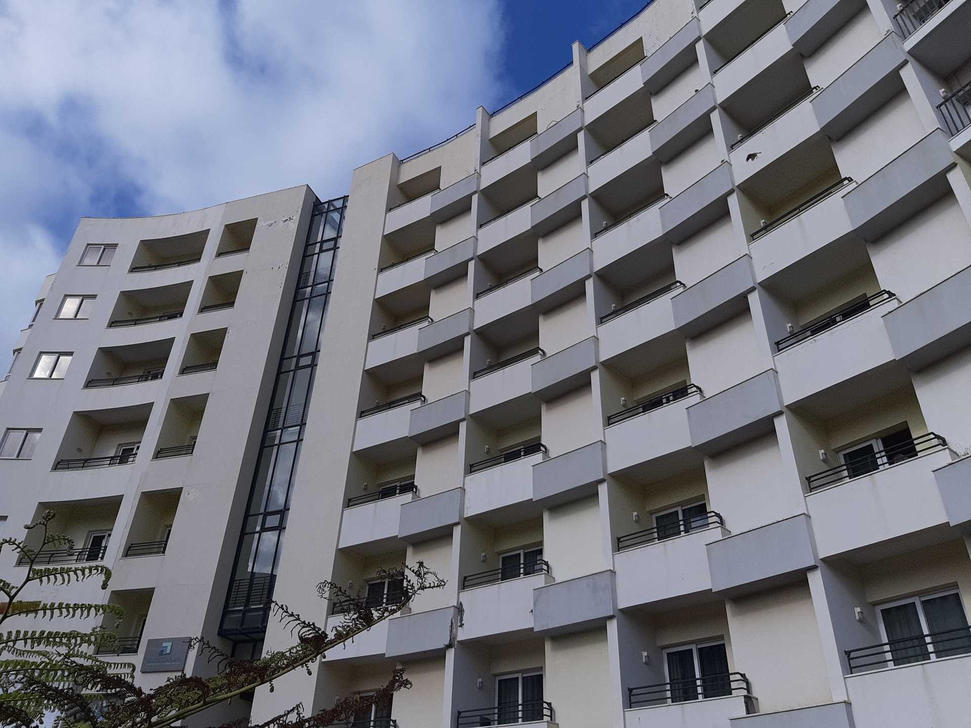 Condominium in Funchal, Madeira 10214377