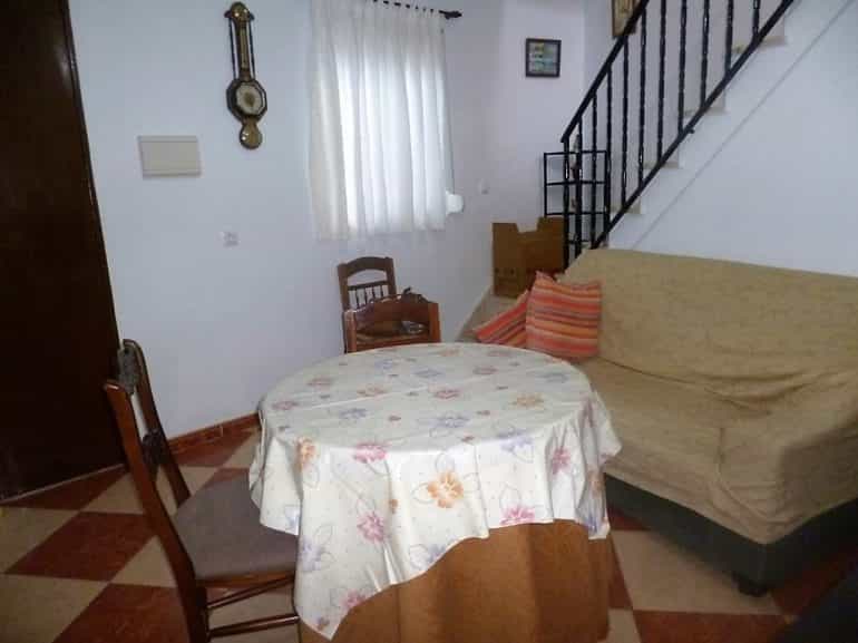 Rumah di Pruna, Andalusia 10214436