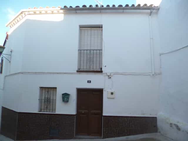 loger dans Pruna, Andalusia 10214441