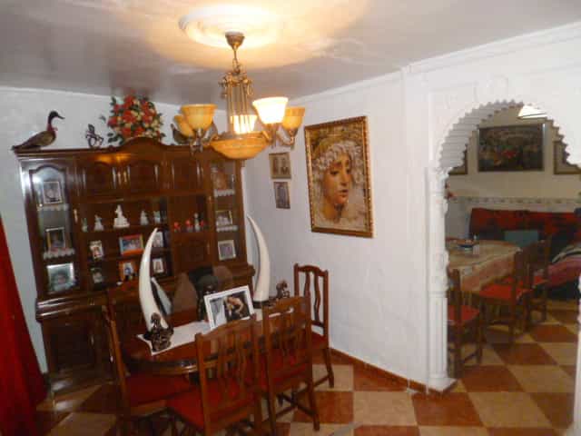 House in Pruna, Andalusia 10214444
