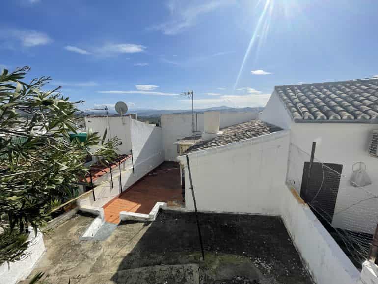 House in Olvera, Andalusia 10214504