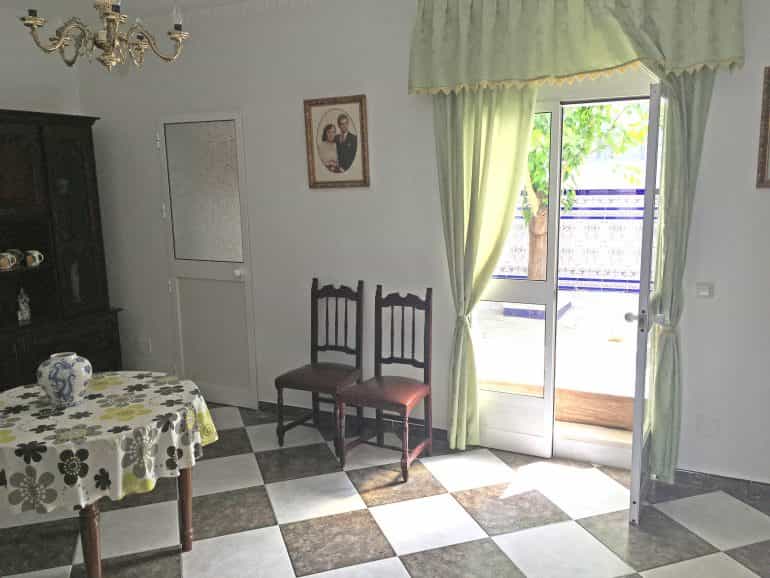 House in Pruna, Andalusia 10214522