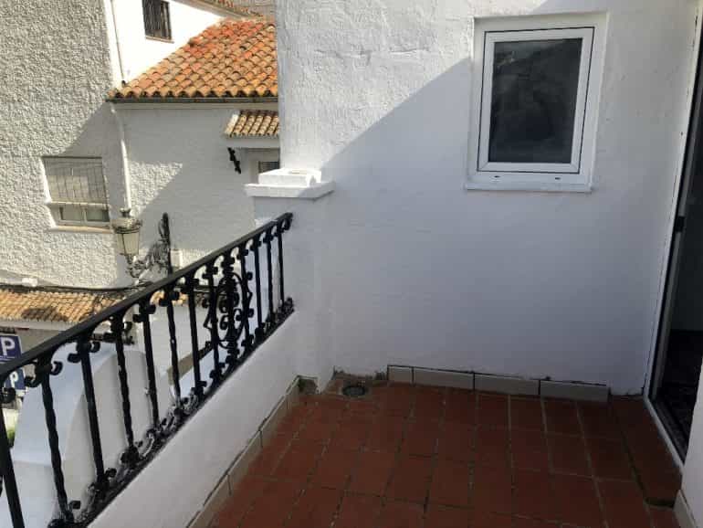 rumah dalam Olvera, Andalusia 10214527