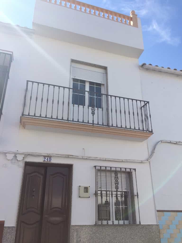Condominium in Pruna, Andalusia 10214538