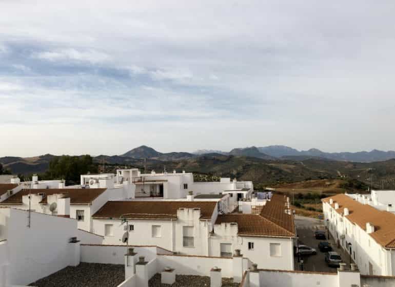 rumah dalam Olvera, Andalusia 10214569