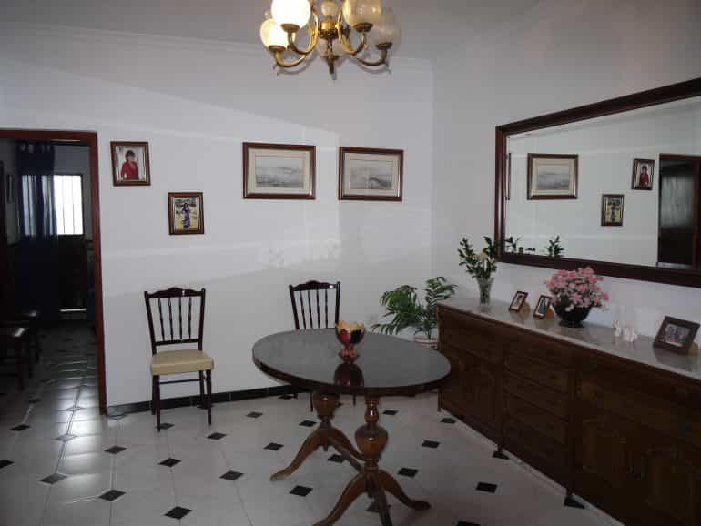 Rumah di Olvera, Andalusia 10214575