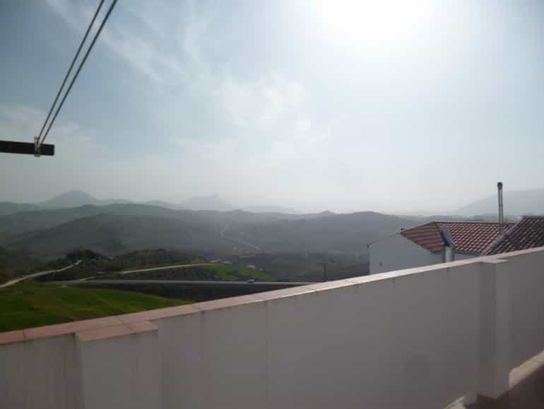 Condominium in Olvera, Andalusia 10214579