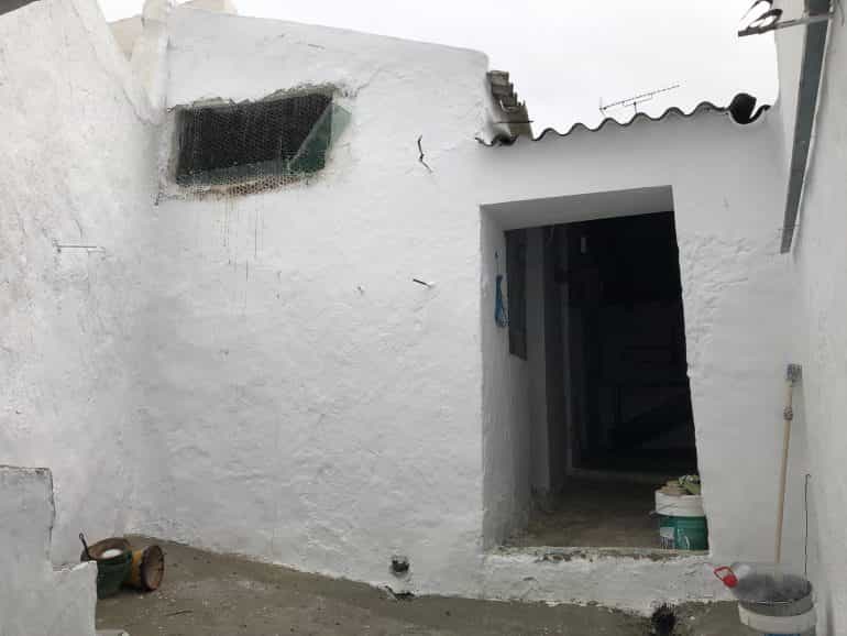 Rumah di Pruna, Andalusia 10214581