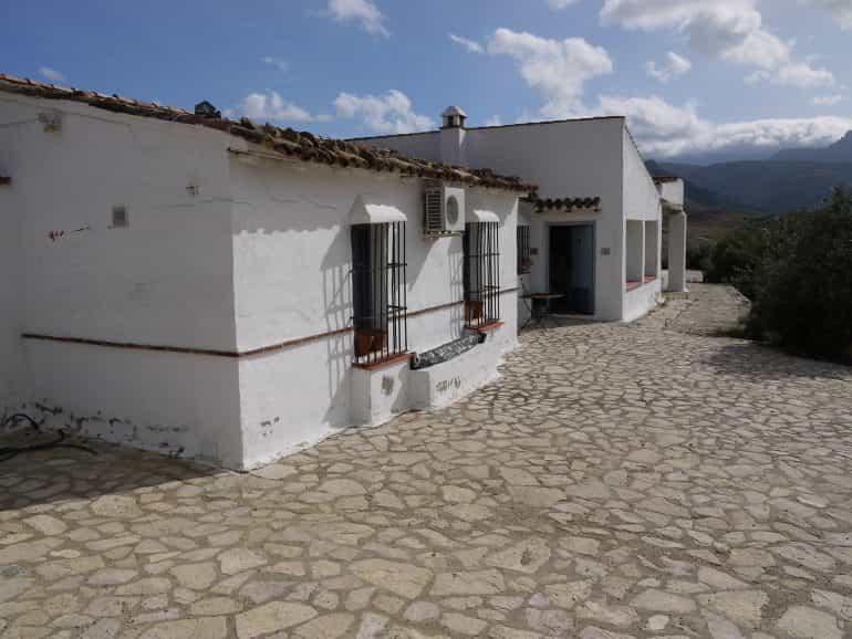 房子 在 Algodonales, Andalusia 10214586