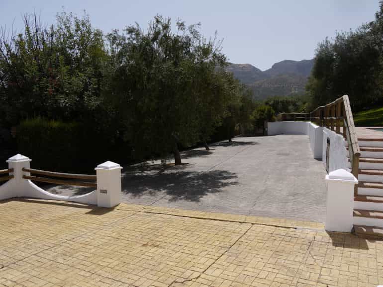 жилой дом в Zahara de la Sierra, Andalusia 10214601