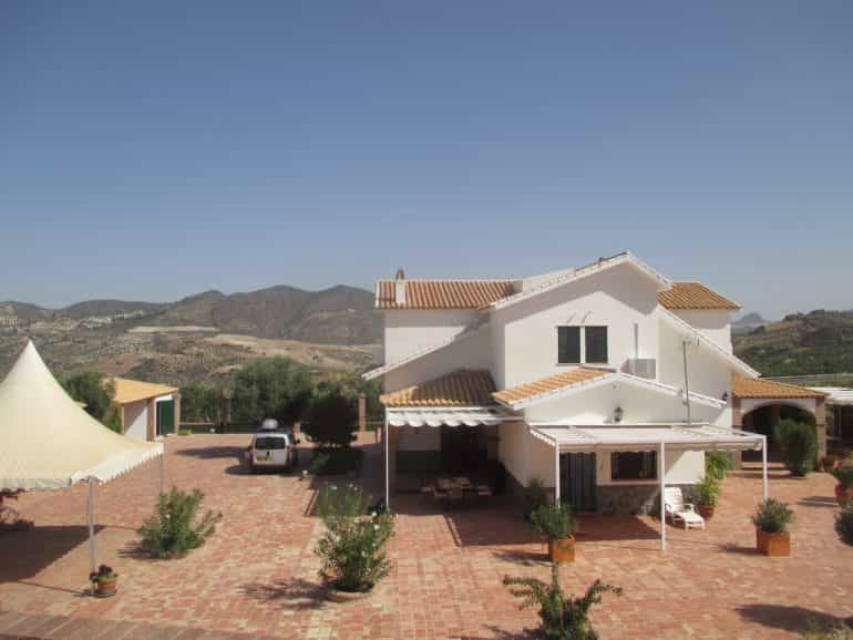 жилой дом в Olvera, Andalusia 10214606