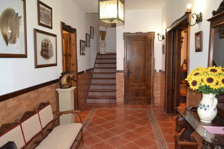 House in Setenil de las Bodegas, Andalusia 10214612