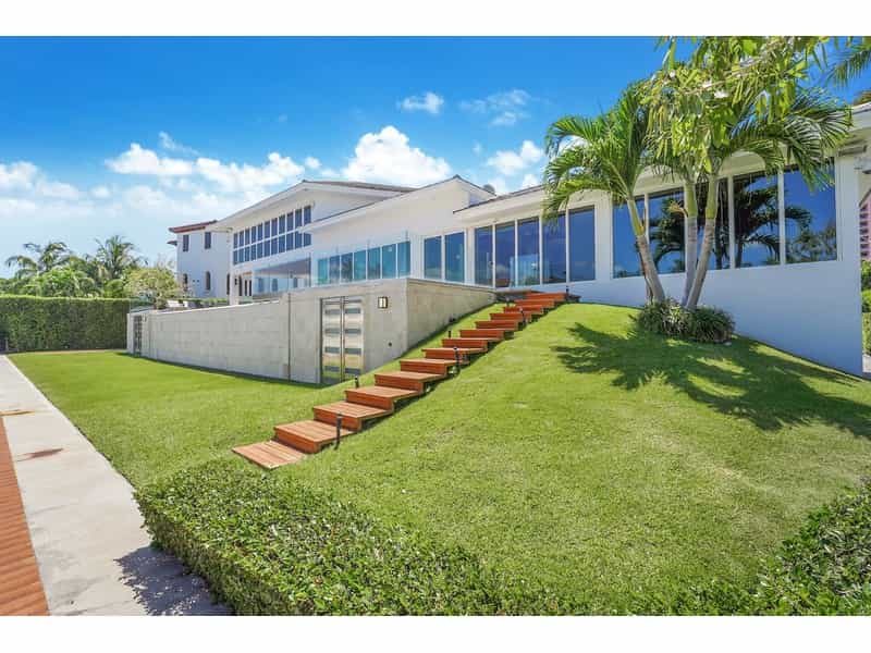 House in Coral Gables, Florida 10214672