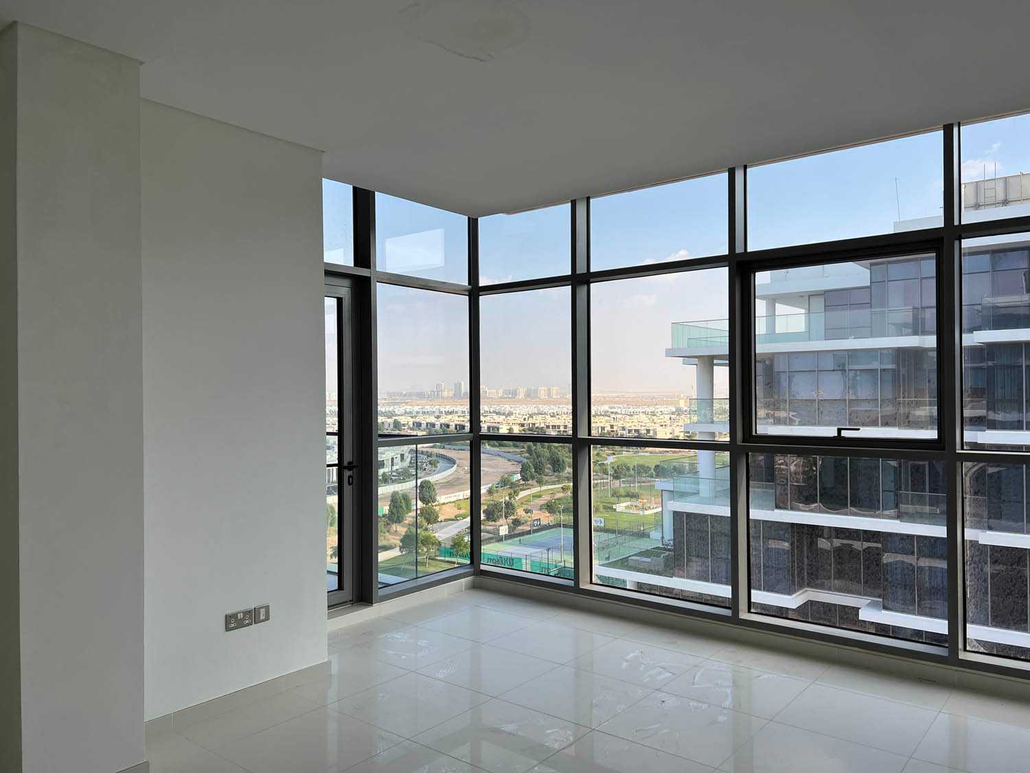 Condominium in `Ud al Bayda', Dubayy 10214806