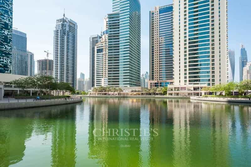 公寓 在 Dubai, Dubai 10215037