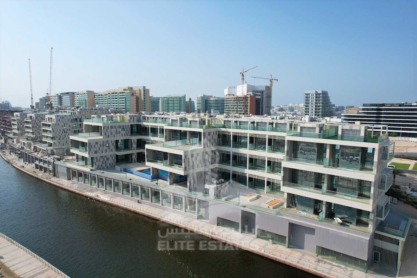 Condominium dans Abou Dhabi, Abou Zaby 10215160