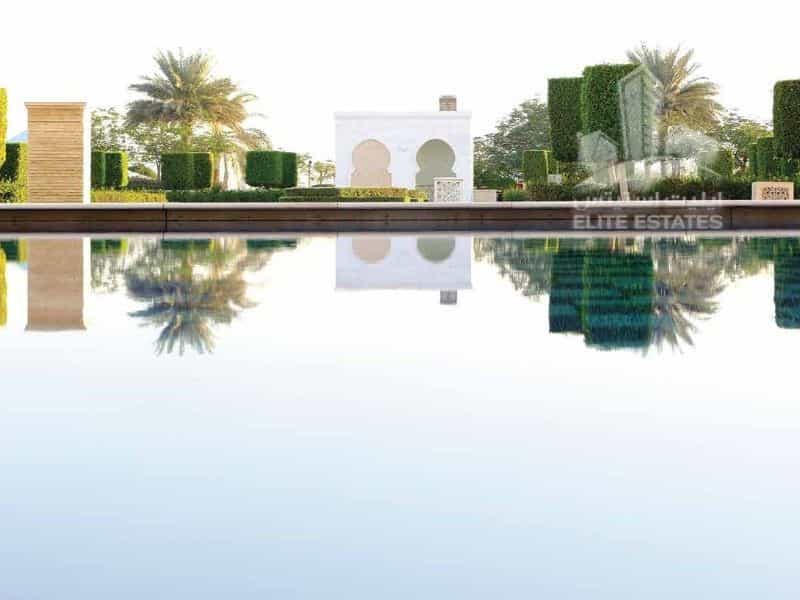 Condominium in Abu Dhabi, Abu Dhabi 10215175