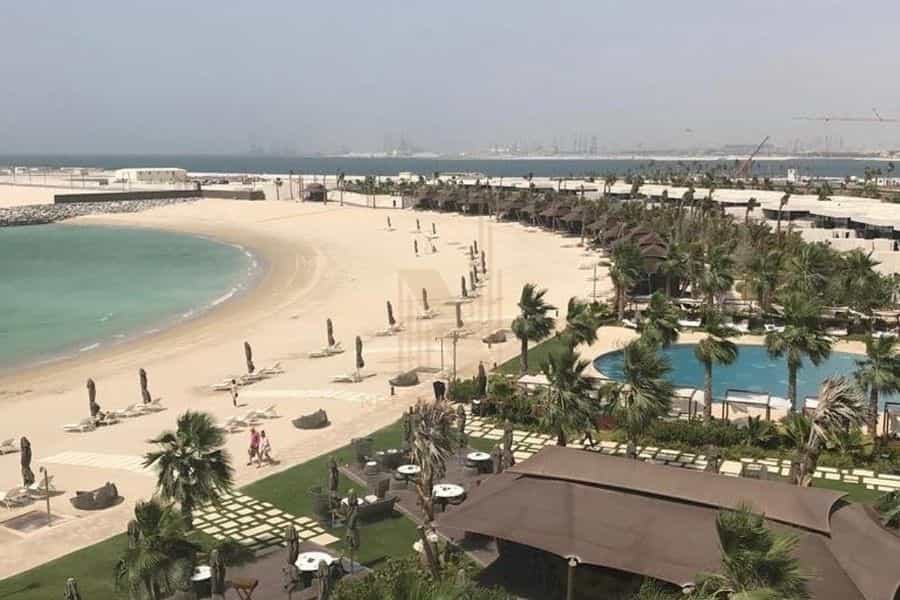 Condominium dans Dubai,  10215411