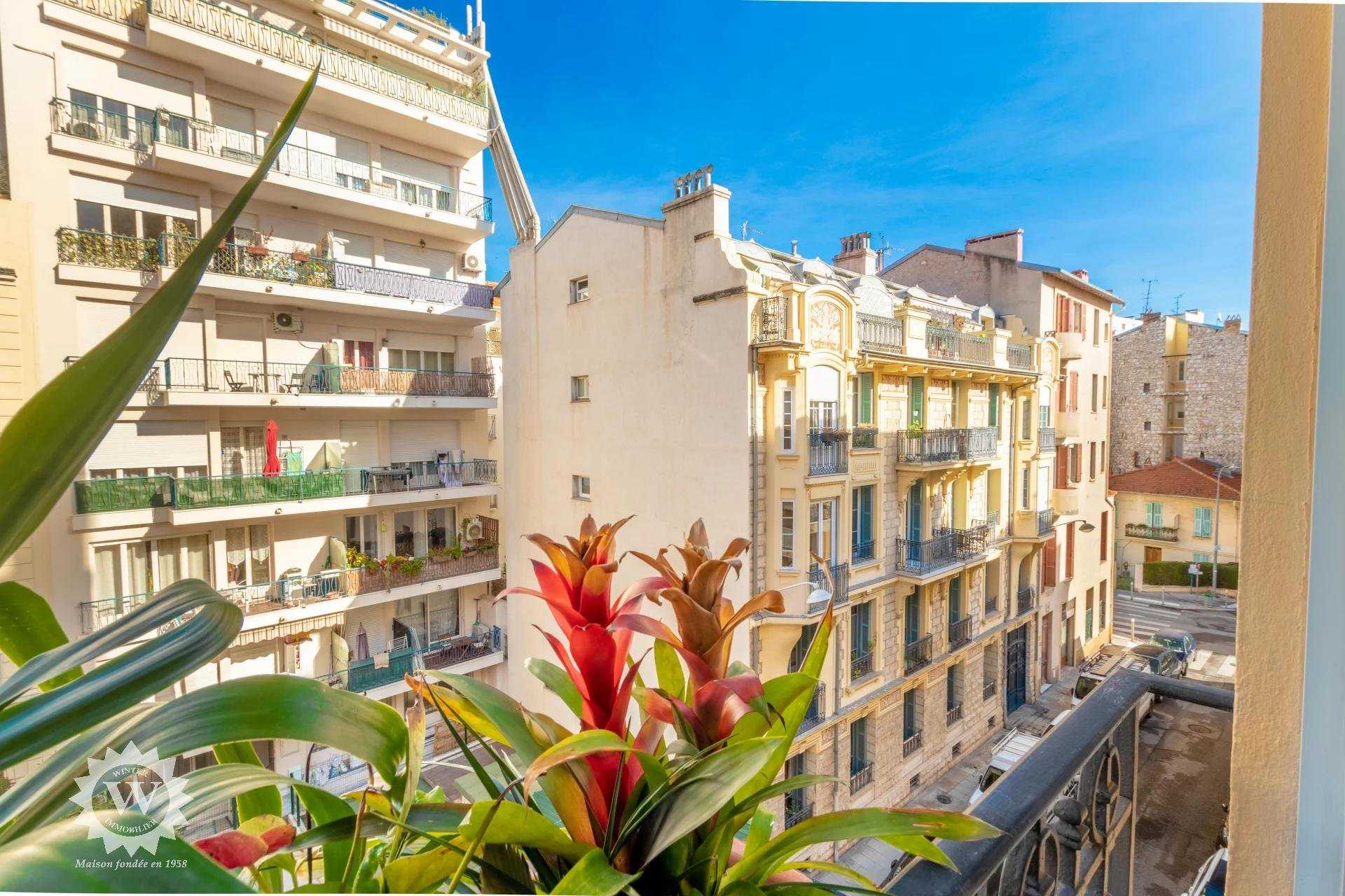 公寓 在 Nice, Alpes-Maritimes 10215490