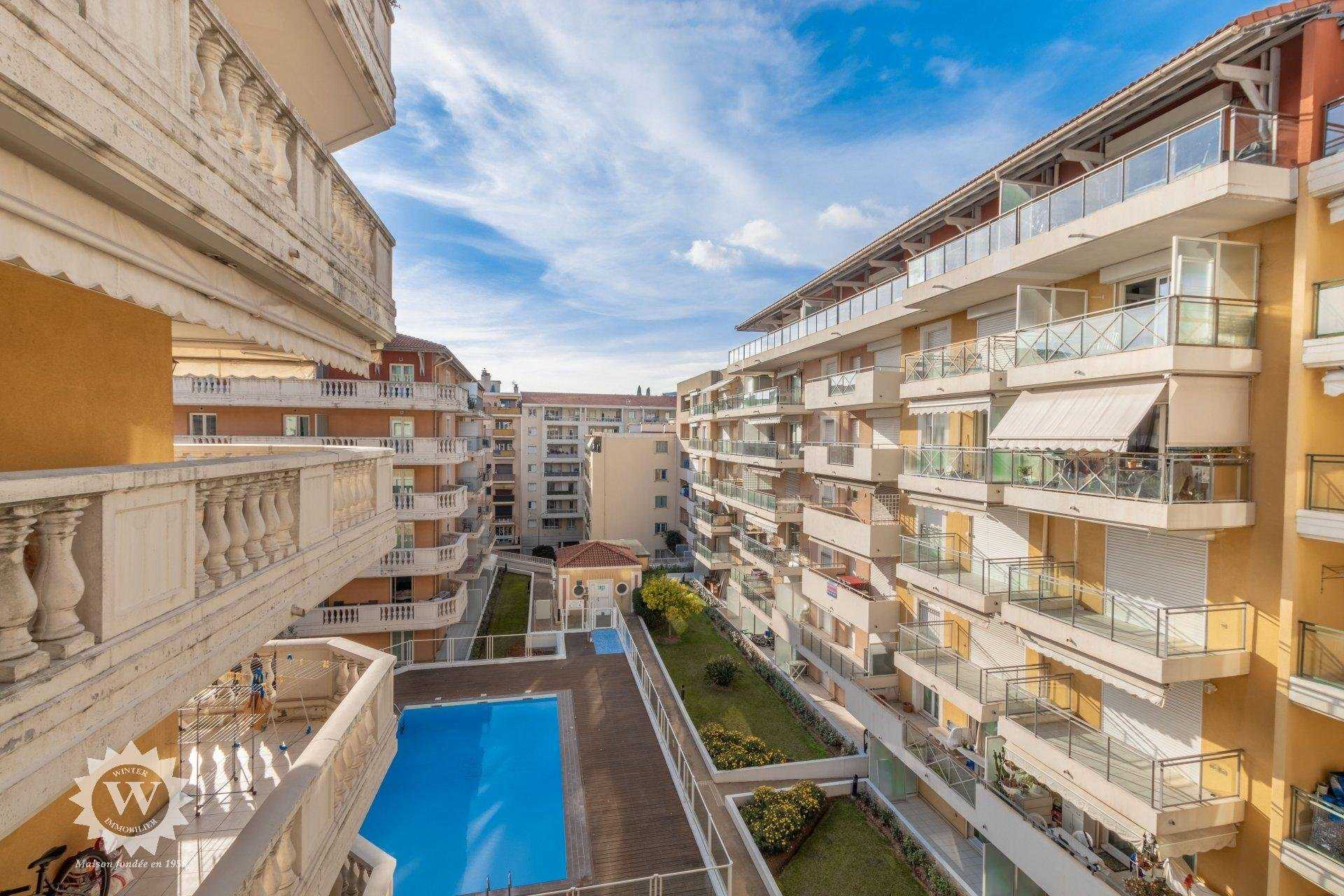 Residentieel in Nice, Alpes-Maritimes 10215497