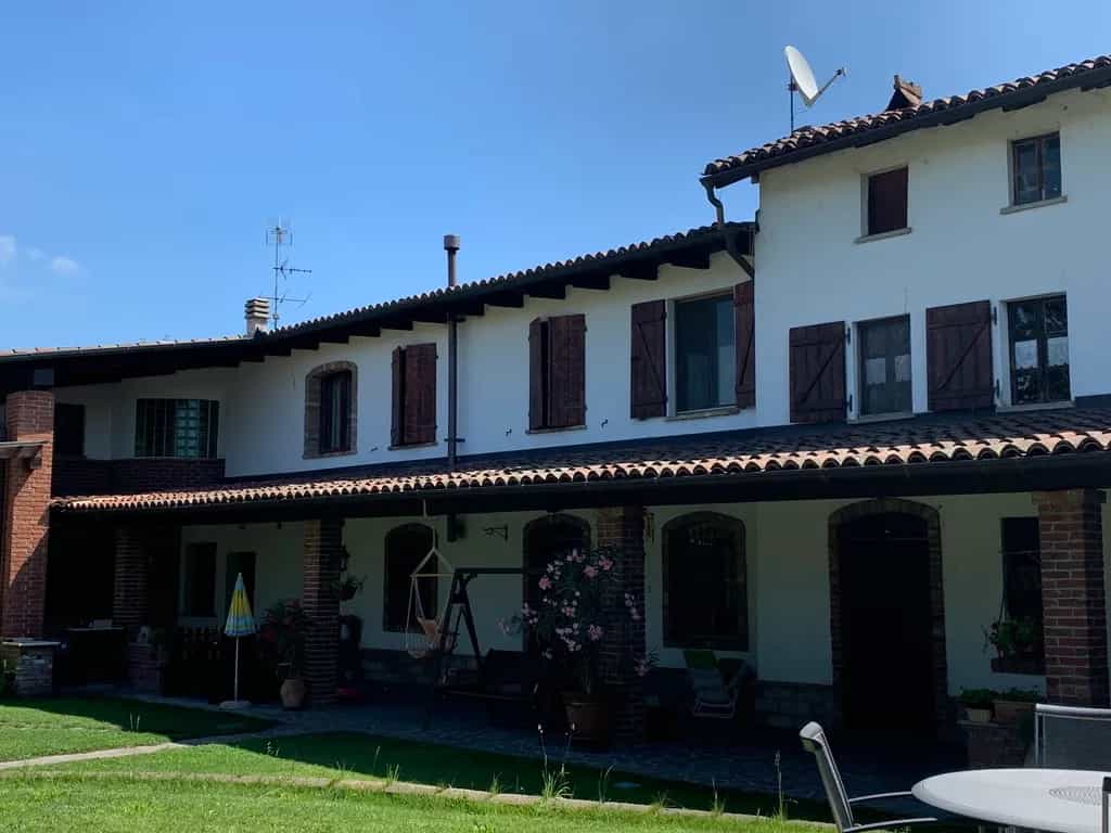 House in Centocelle, Lazio 10215592