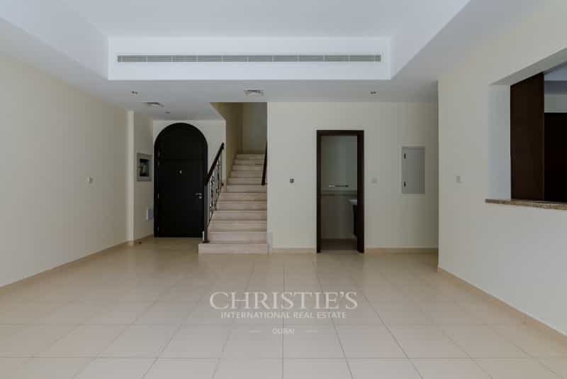 casa en 'Ud al Bayda', Dubái 10215599