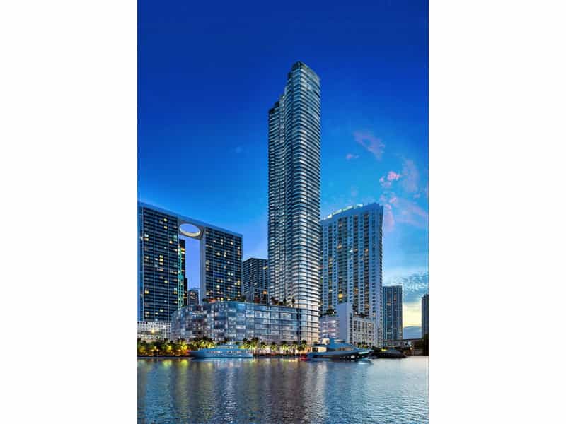Condominium in Miami, Florida 10215776