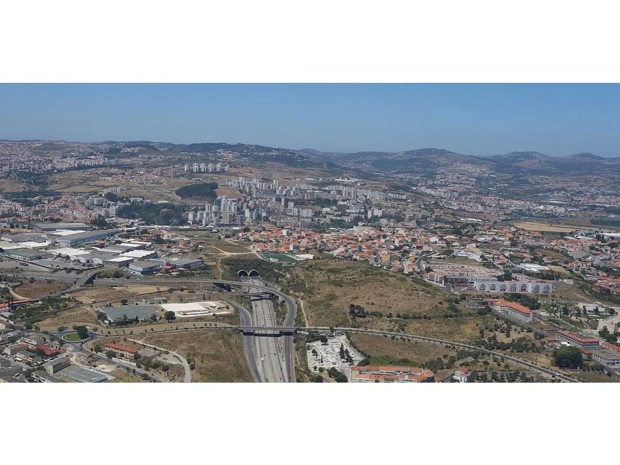 Pejabat dalam Camarate, Lisboa 10215890