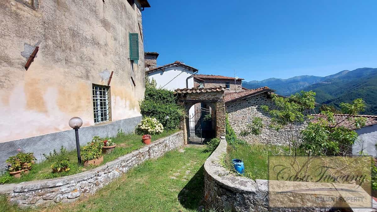 Casa nel Coreglia Antelminelli, Tuscany 10216066