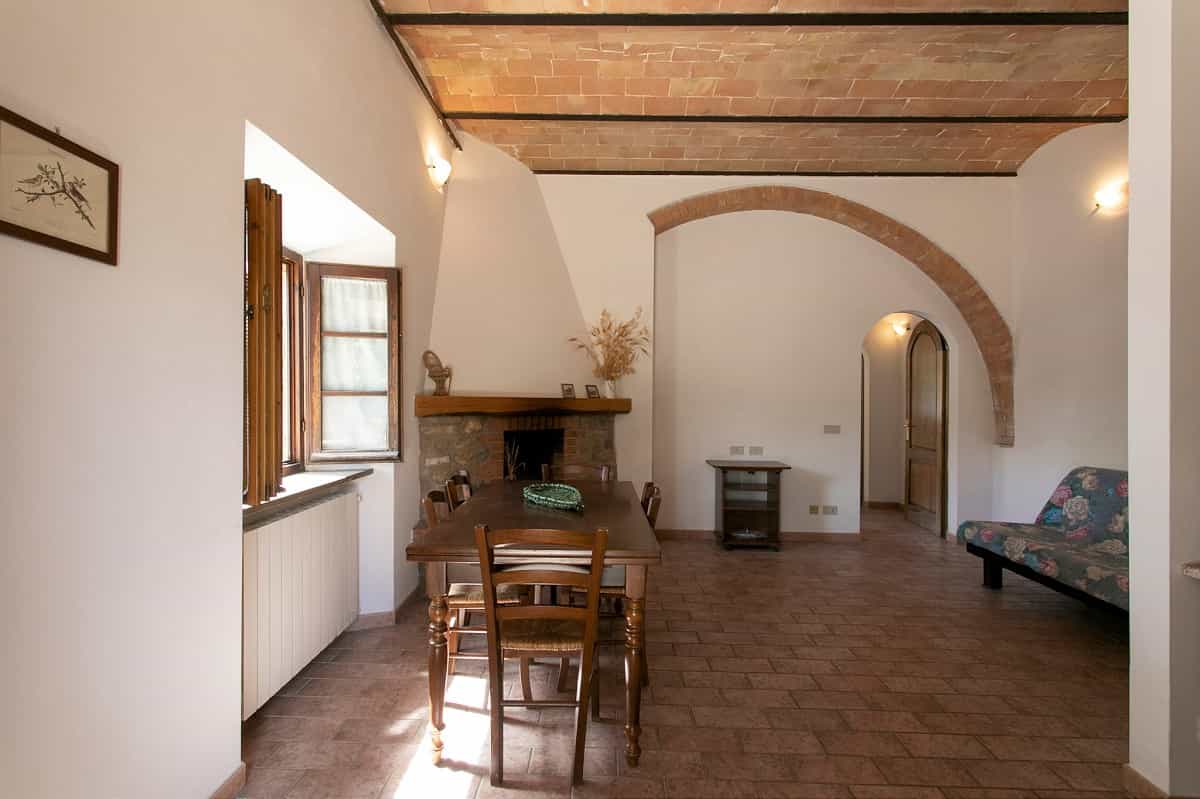 Talo sisään Volterra, Toscana 10216071