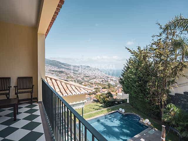 σπίτι σε Funchal, Madeira 10216193